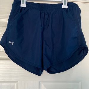 Under Armour Loose Fit HeatGear shorts Size Sm Navy Blue